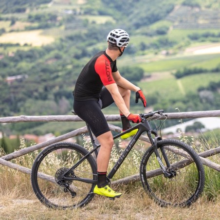 Rad-Trägerhose BELIKE mit Sitzpolster für lange Strecken auf dem Fahrrad