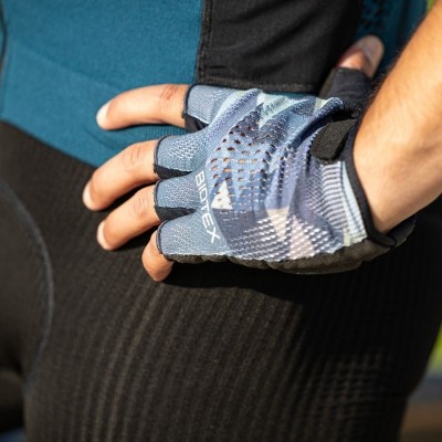 Short-fingered Air Plus Gloves for cycling and MTB