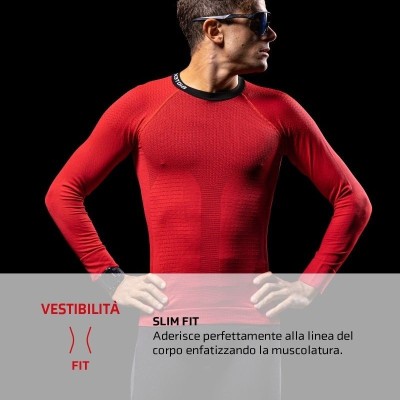 Fit Long-Sleeved Base Layer 4.0 keeps bodily temperature constant even on coldest days