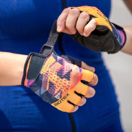 Short-fingered Air Plus Gloves for cycling and MTB