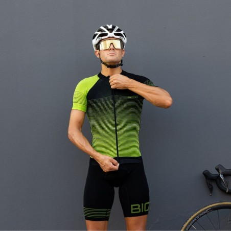 RIBBED Ultra Jersey Short Sleeve with zip and rear pockets