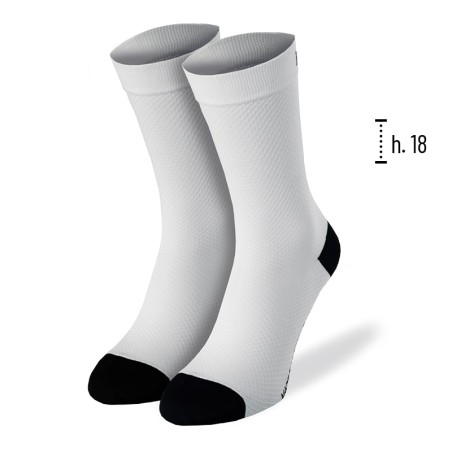 Air Socks, unique combination of technique and lightness for the sport