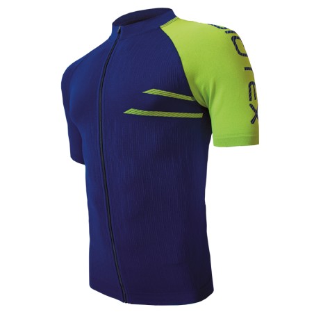 ULTRA Short-Sleeved Jersey wiht zip and rear pockets