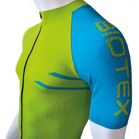 ULTRA Short-Sleeved Jersey wiht zip and rear pockets