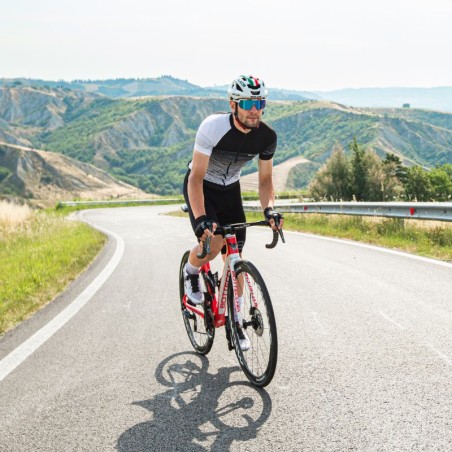 RIBBED Ultra Jersey Short Sleeve with zip and rear pockets