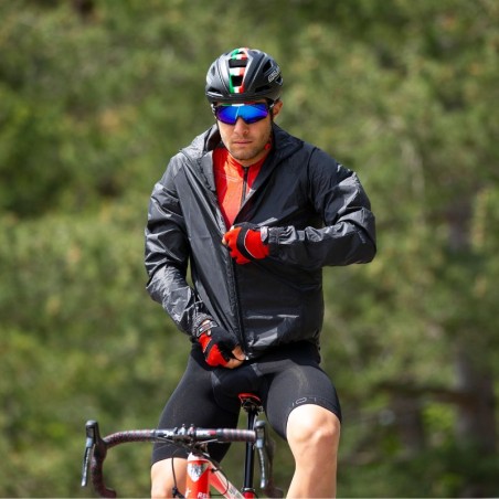 Long-sleeved, light and packable WINDBIOTEX X-LIGHT jacket