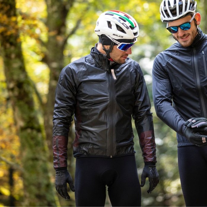 Long-sleeved, light and packable WINDBIOTEX X-LIGHT jacket