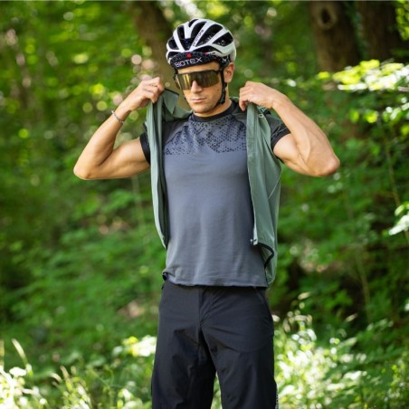 Gilet Antivento INGAMBA traspirante da uomo e da donna per ciclismo e running,  protezione sostenibile e performante per attivit