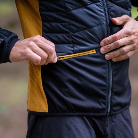 WIN Windproof jacket with removable sleeves