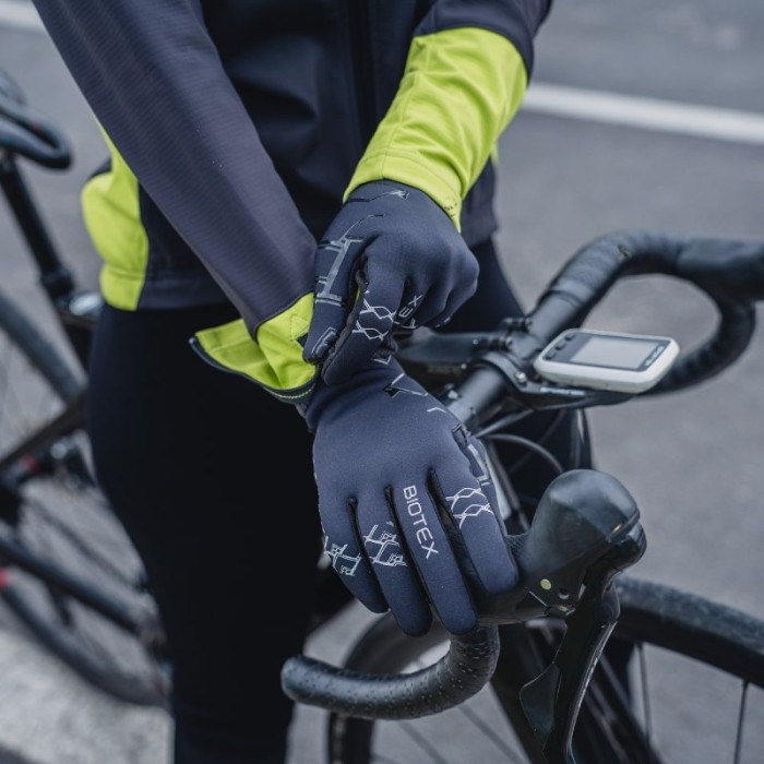 Neoprene Gloves for winter cycling with Tab Touch for smartphone