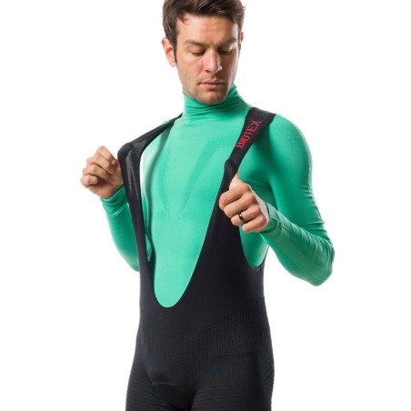 Tight Ingamba Turtleneck Base Layer for men who practice sport